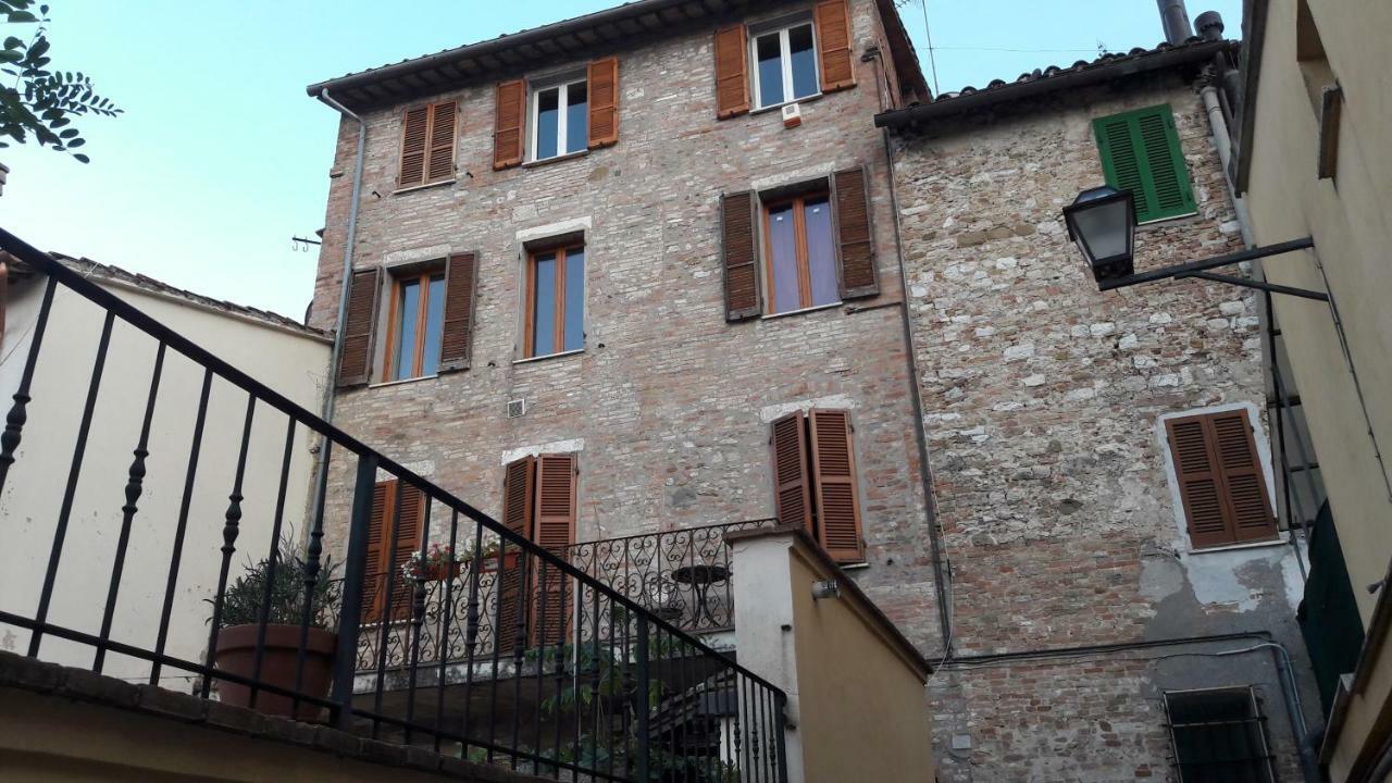 Appartement Via Piantarose, 12 à Pérouse Extérieur photo